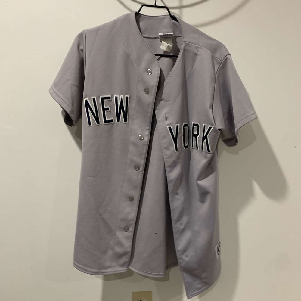 New York Yankees Jersey - Size M